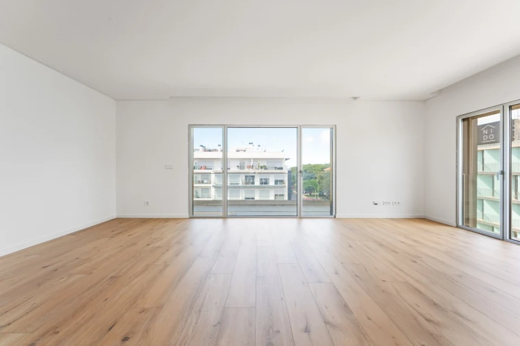 Apartamento T3 para Venda em Carcavelos e Parede Foto 2