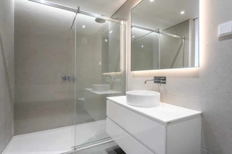 Apartamento T3 para Venda em Carcavelos e Parede Foto 14