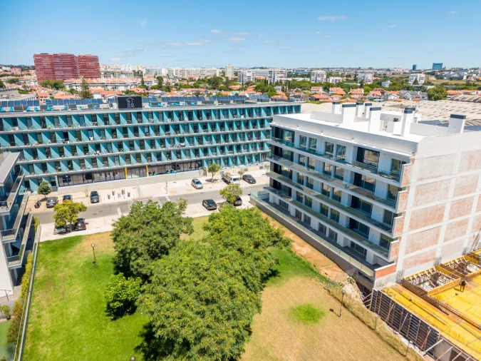 Apartamento T3 para Venda em Carcavelos e Parede Foto 22