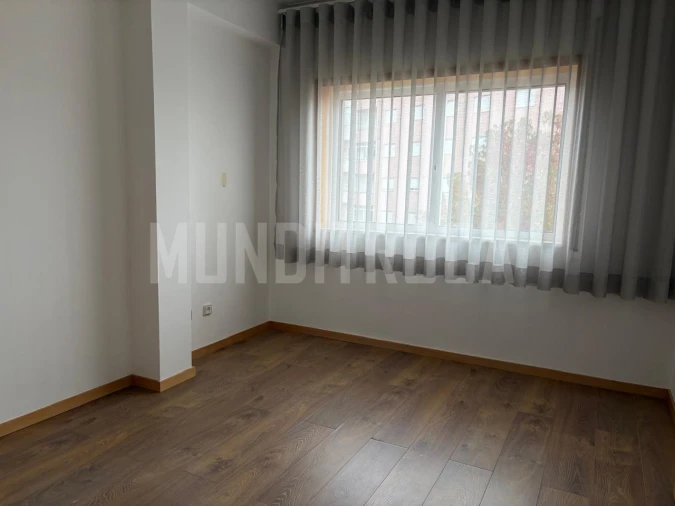 Apartamento T3 para Arrendamento em Gualtar Foto 3