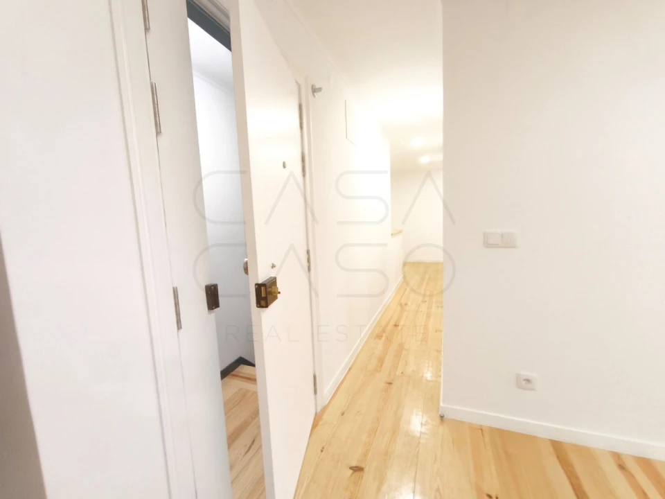 Prédio para Venda em União das Freguesias de Setúbal Foto 14