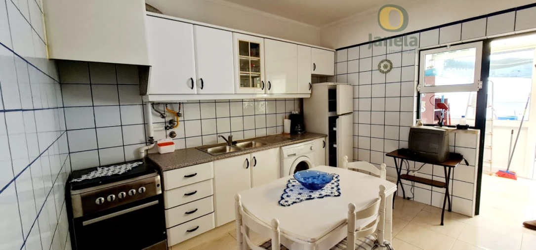 Apartamento T1 para Venda em Olhão Foto 2