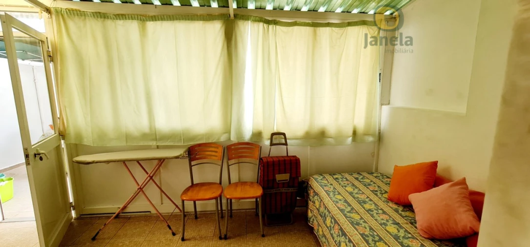 Apartamento T1 para Venda em Olhão Foto 12