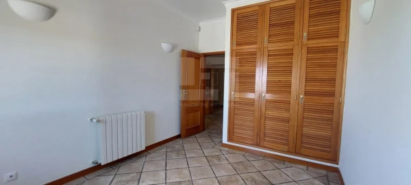 Moradia T3 para Venda em Sesimbra (Castelo)