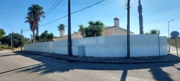 Moradia T3 para Venda em Sesimbra (Castelo)