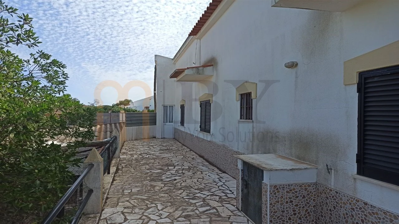 Moradia T3 para Venda em Castro Marim Foto 5