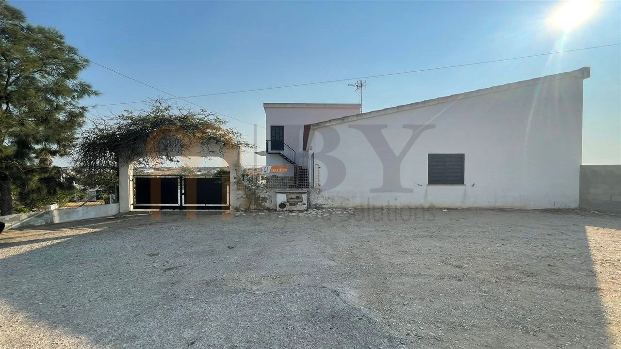 Moradia T3 para Venda em Castro Marim Foto 2