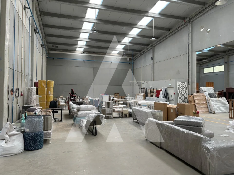 Armazém para Arrendamento em Cete Foto 5