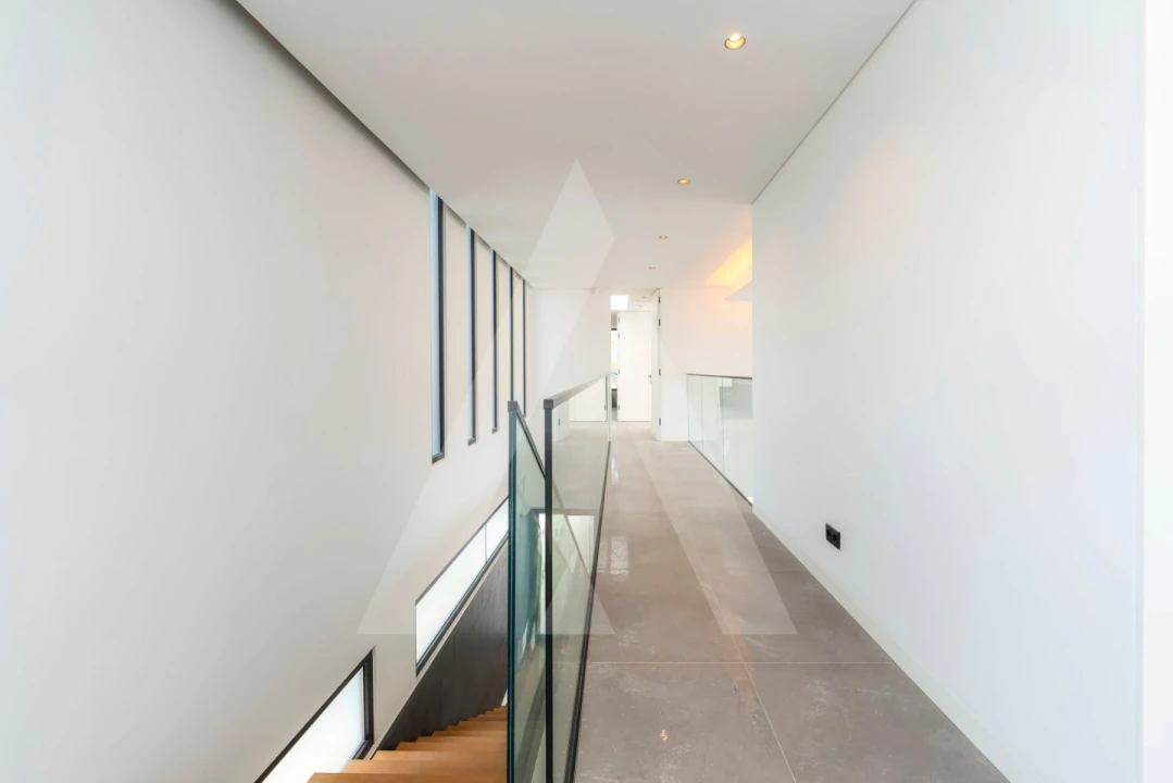 Moradia T4 para Venda em Quarteira Foto 55