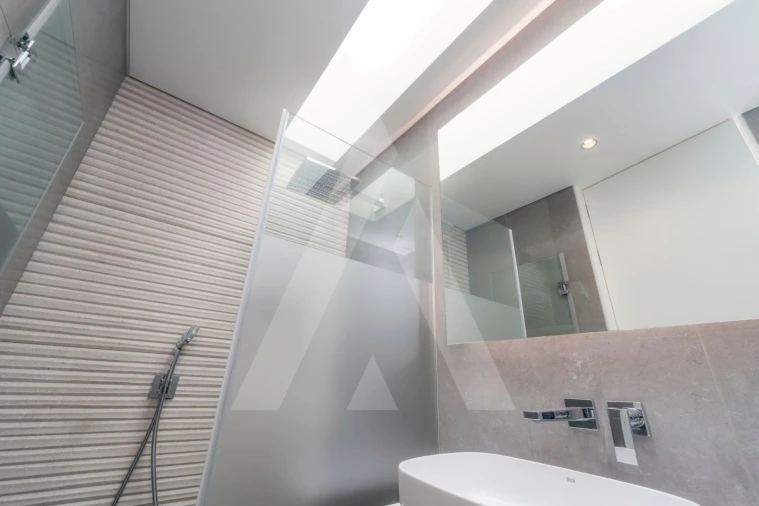 Moradia T4 para Venda em Quarteira Foto 49