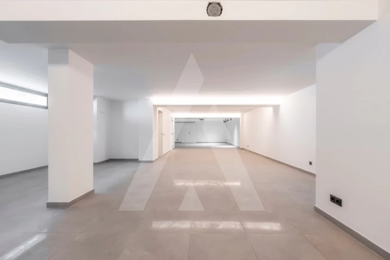 Moradia T4 para Venda em Quarteira Foto 70