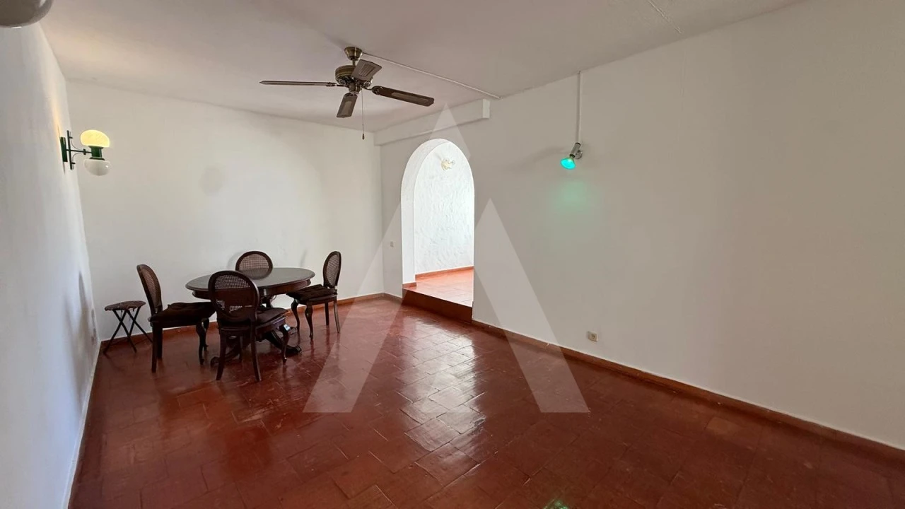 Apartamento T2 para Venda em Quarteira Foto 10