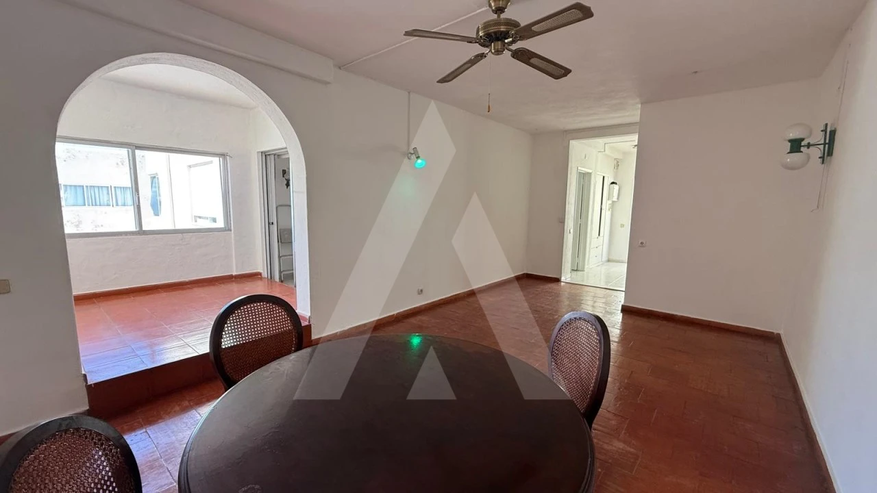 Apartamento T2 para Venda em Quarteira Foto 17