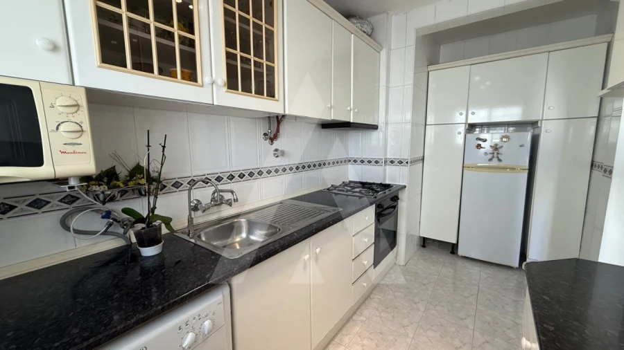 Apartamento T2 para Venda em Quarteira