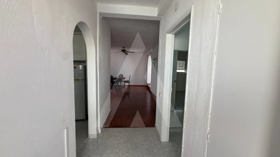 Apartamento T2 para Venda em Quarteira Foto 6