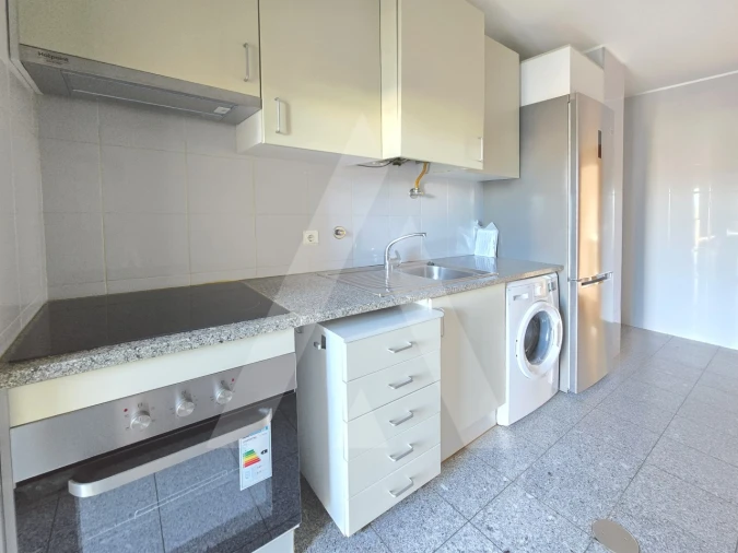 Apartamento T1 para Arrendamento em Aradas Foto 11