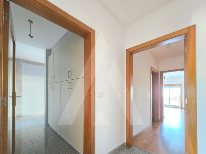 Apartamento T1 para Arrendamento em Aradas Foto 18