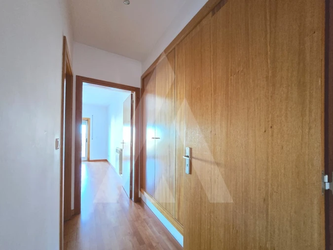 Apartamento T1 para Arrendamento em Aradas Foto 20