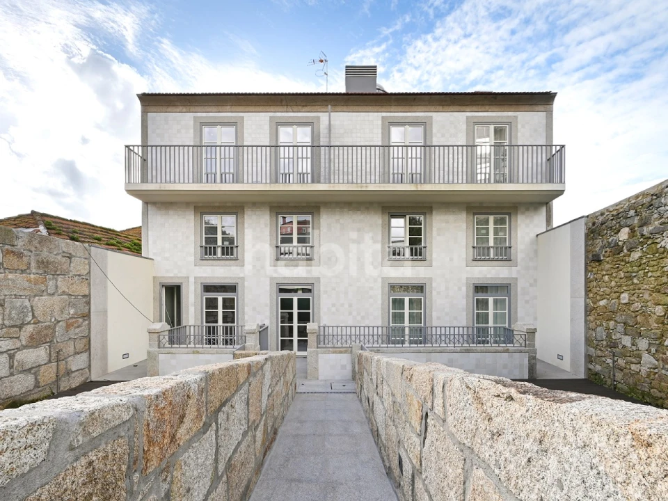 Moradia T2 para Venda em Santa Marinha e São Pedro da Afurada Foto 4