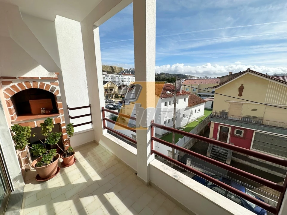 Apartamento T1 para Venda em Costa da Caparica Foto 8