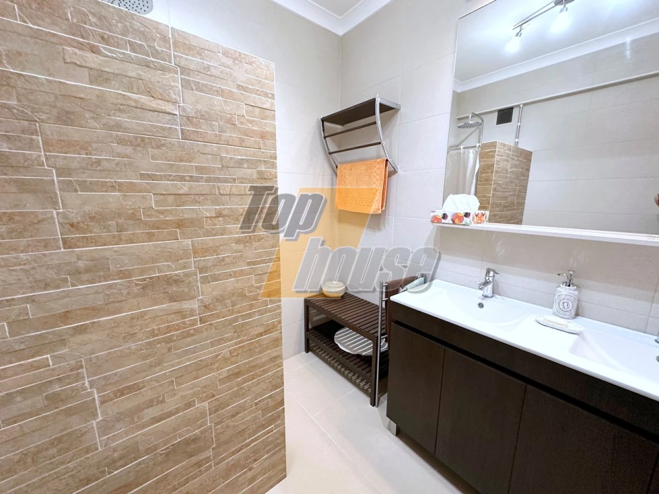 Apartamento T1 para Venda em Costa da Caparica Foto 18