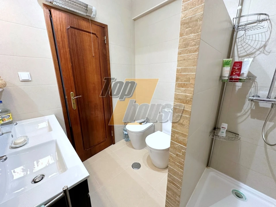 Apartamento T1 para Venda em Costa da Caparica Foto 19