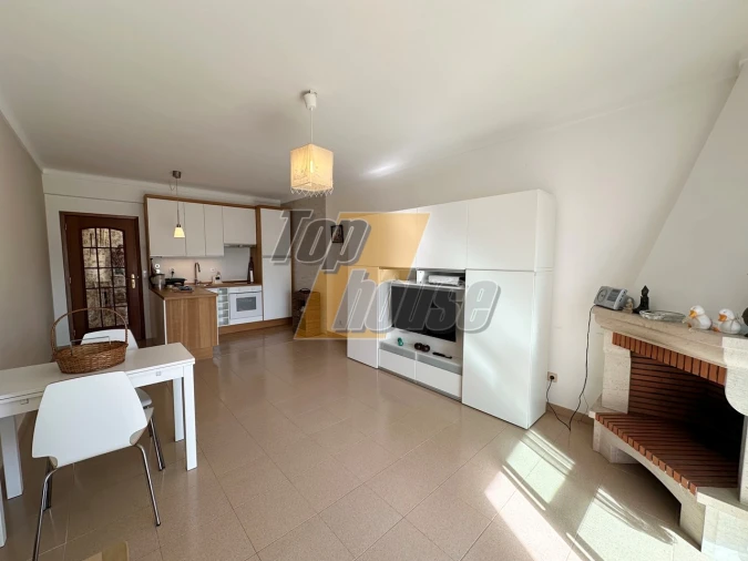 Apartamento T1 para Venda em Costa da Caparica Foto 2
