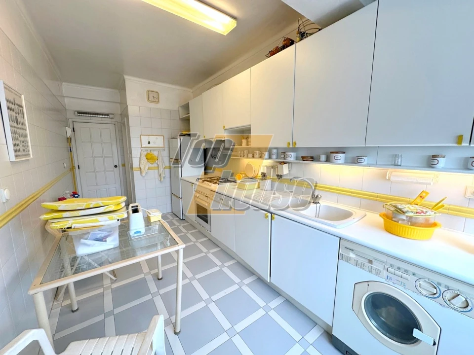 Apartamento T2 para Venda em Costa da Caparica Foto 10