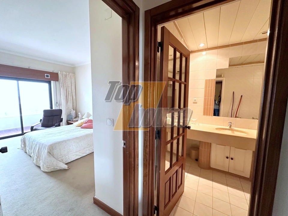 Apartamento T2 para Venda em Costa da Caparica Foto 12