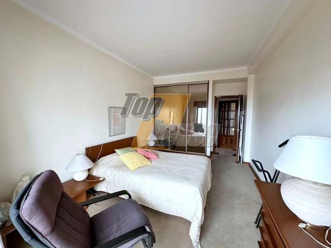 Apartamento T2 para Venda em Costa da Caparica Foto 18