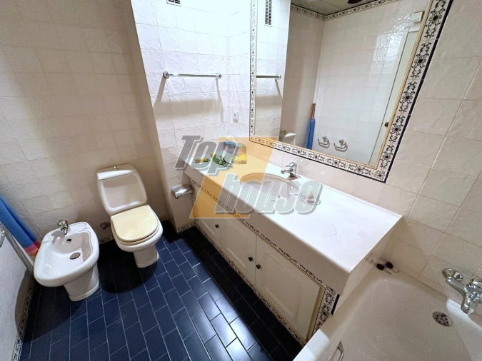 Apartamento T2 para Venda em Costa da Caparica Foto 19