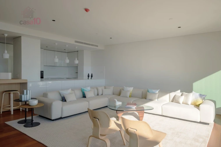 Apartamento T4 para Venda em Parque das Nações Foto 4