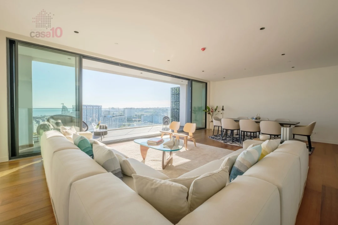 Apartamento T3 para Venda em Parque das Nações Foto 3