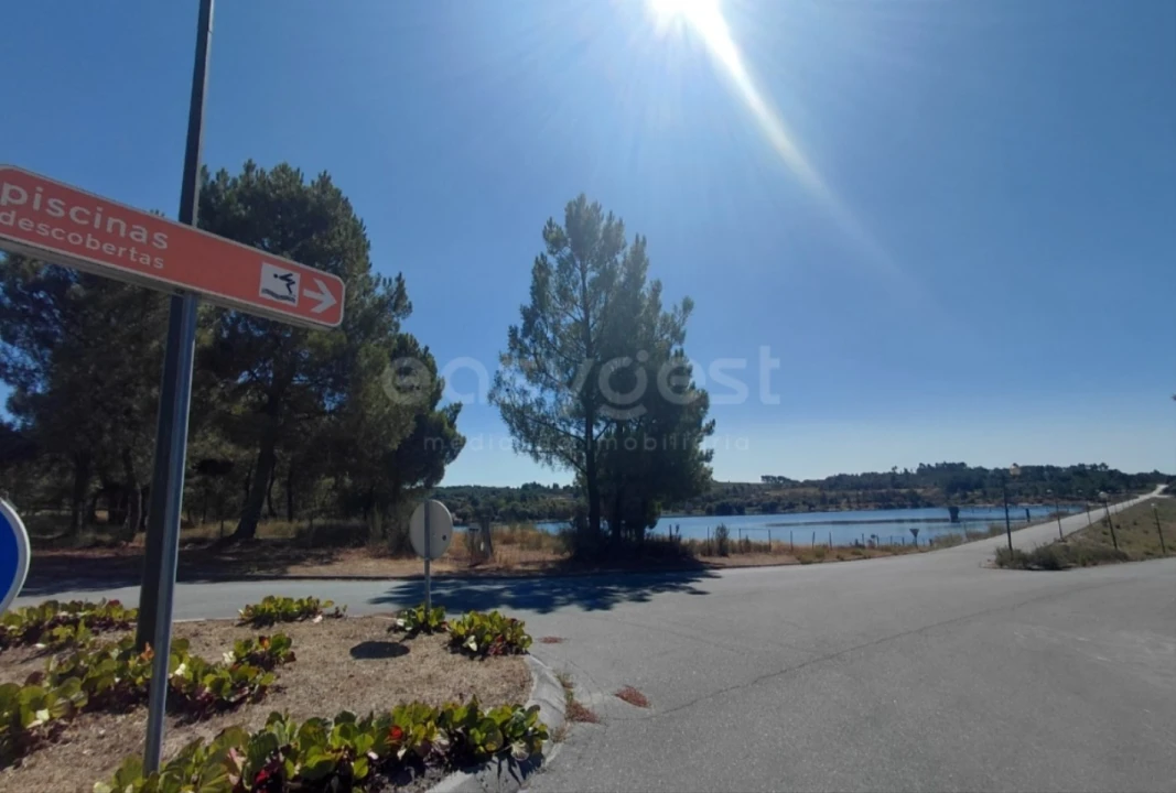 Moradia T3 para Venda em Carrazeda de Ansiães Foto 35