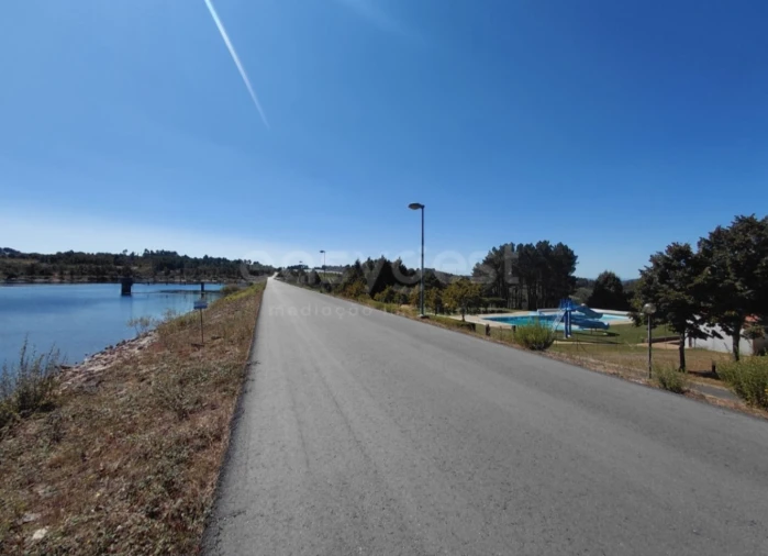 Moradia T3 para Venda em Carrazeda de Ansiães Foto 36