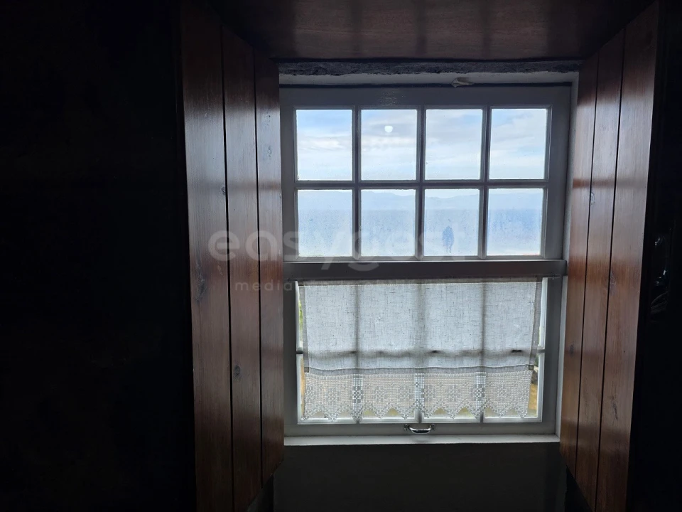 Moradia T4 para Venda em Santo Amaro Foto 24