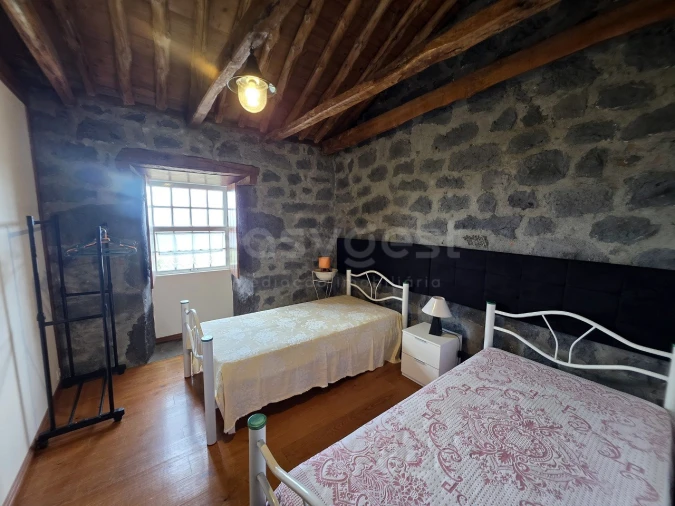 Moradia T4 para Venda em Santo Amaro Foto 22