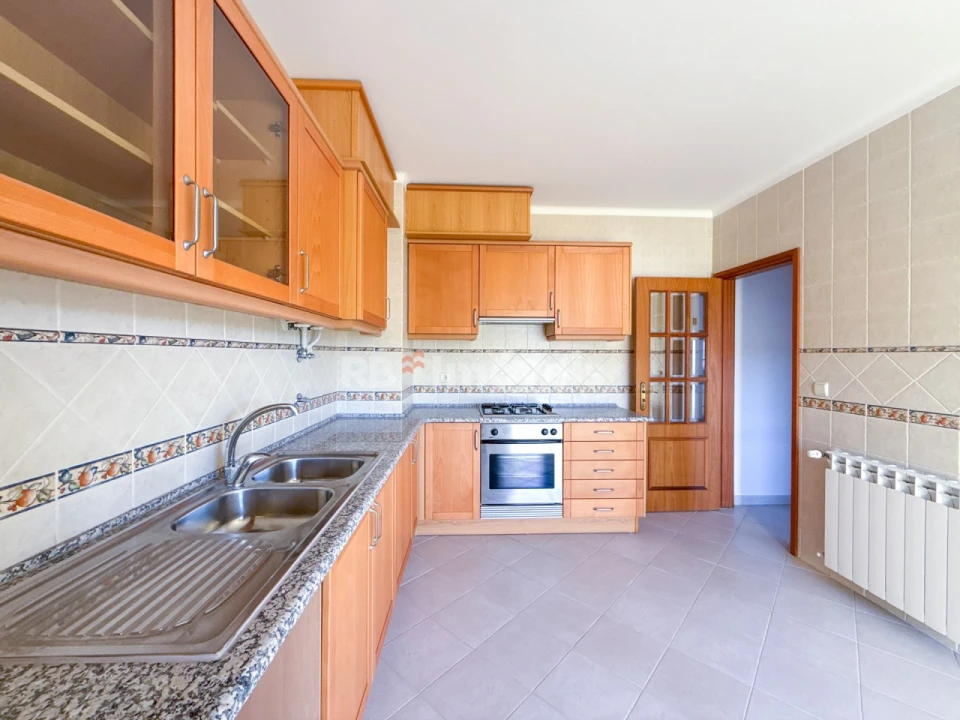 Apartamento T3 para Venda em São João Baptista Foto 8