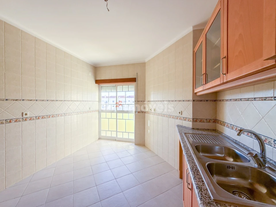 Apartamento T3 para Venda em São João Baptista Foto 11