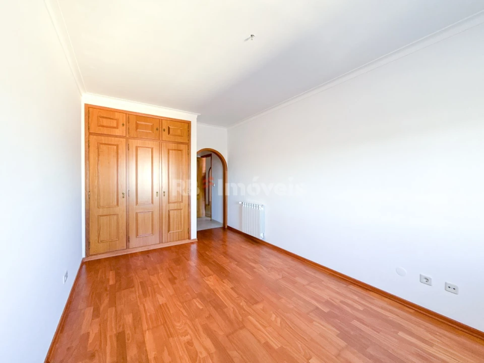 Apartamento T3 para Venda em São João Baptista Foto 27