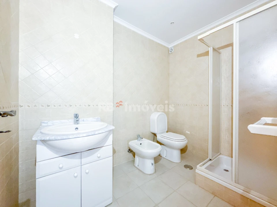 Apartamento T3 para Venda em São João Baptista Foto 31