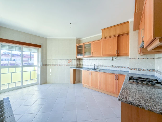 Apartamento T3 para Venda em São João Baptista Foto 12