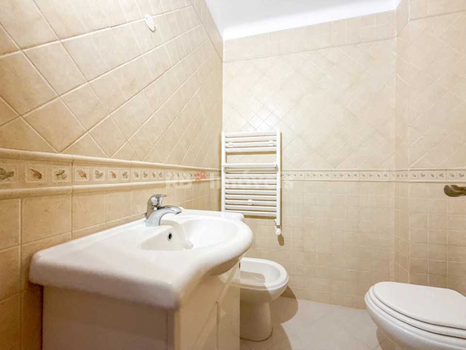 Apartamento T3 para Venda em São João Baptista Foto 25