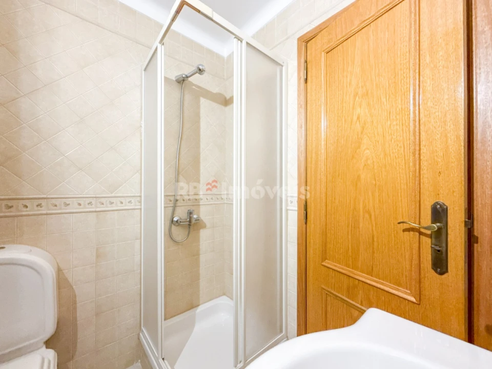 Apartamento T3 para Venda em São João Baptista Foto 27