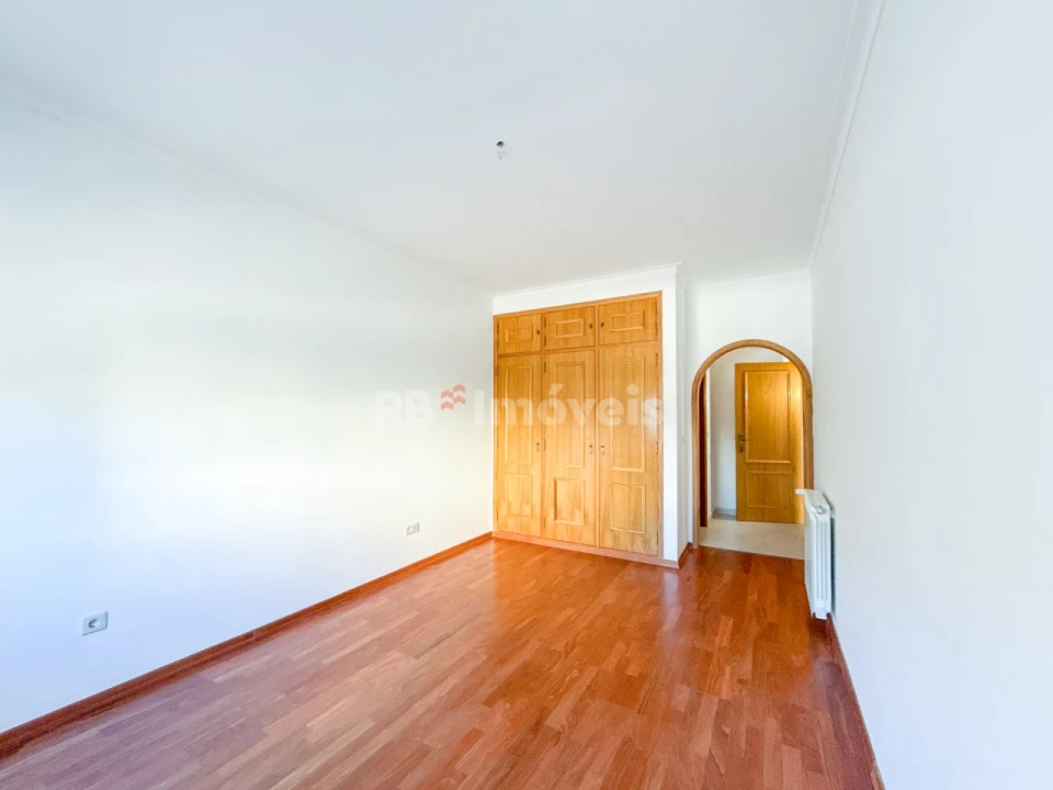 Apartamento T3 para Venda em São João Baptista Foto 30