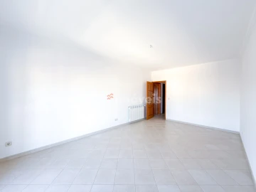 Apartamento T3 para Venda em São João Baptista