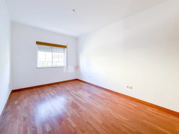 Apartamento T3 para Venda em São João Baptista