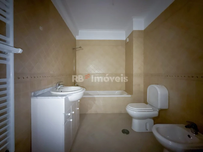 Apartamento T3 para Venda em São João Baptista Foto 7