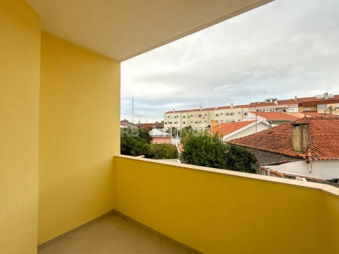 Apartamento T3 para Venda em São João Baptista Foto 9