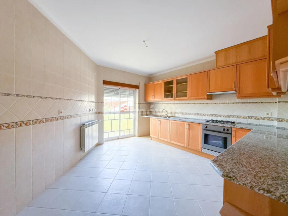 Apartamento T3 para Venda em São João Baptista Foto 5